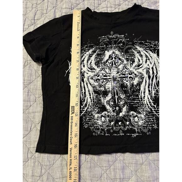 Hot Topic Gothic Cross Wing Skull Rhinestone Tee Small Black Emo Alt Rock Y2K - Picture 8 of 9